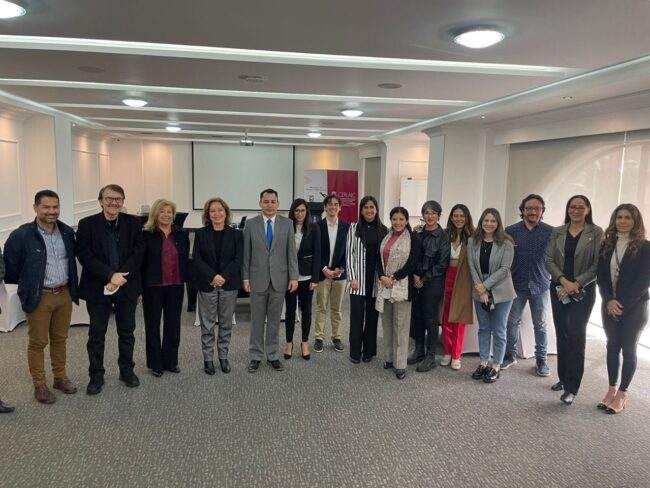 Foto Foro Quito CDR